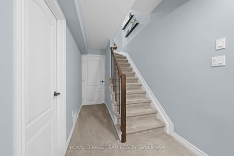 Photo 36 at 630 Moorpark Avenue, Emerald Meadows/Trailwest, Kanata