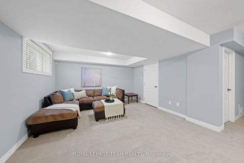 Photo 39 at 630 Moorpark Avenue, Emerald Meadows/Trailwest, Kanata