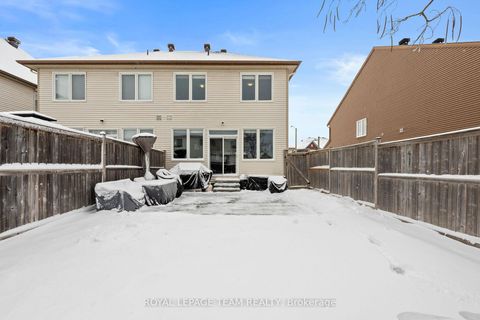 Photo 44 at 630 Moorpark Avenue, Emerald Meadows/Trailwest, Kanata