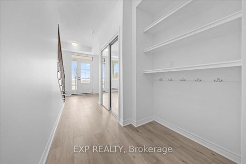 Photo 4 at 217 Hibernian Walk, Emerald Meadows/Trailwest, Kanata