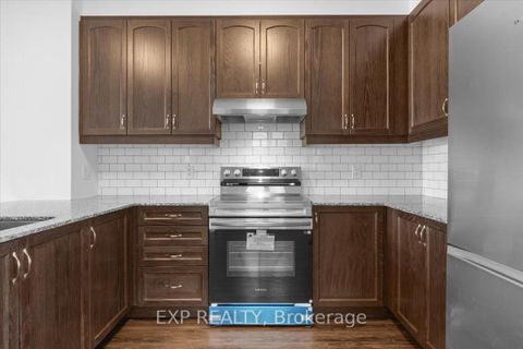 Photo 9 at 217 Hibernian Walk, Emerald Meadows/Trailwest, Kanata