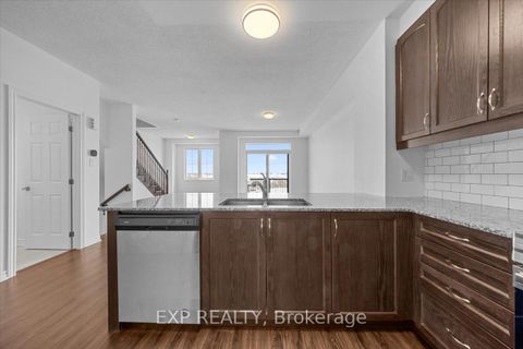 Photo 10 at 217 Hibernian Walk, Emerald Meadows/Trailwest, Kanata