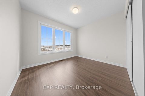 Photo 20 at 217 Hibernian Walk, Emerald Meadows/Trailwest, Kanata