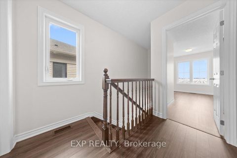 Photo 23 at 217 Hibernian Walk, Emerald Meadows/Trailwest, Kanata