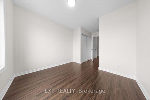 Photo 24 at 217 Hibernian Walk, Emerald Meadows/Trailwest, Kanata