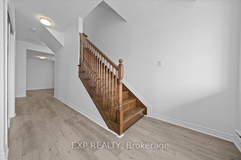 Photo 33 at 217 Hibernian Walk, Emerald Meadows/Trailwest, Kanata