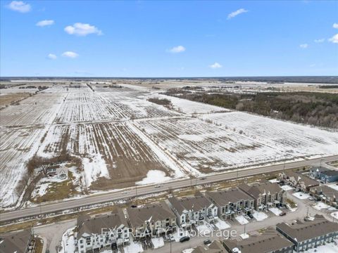 Photo 38 at 217 Hibernian Walk, Emerald Meadows/Trailwest, Kanata