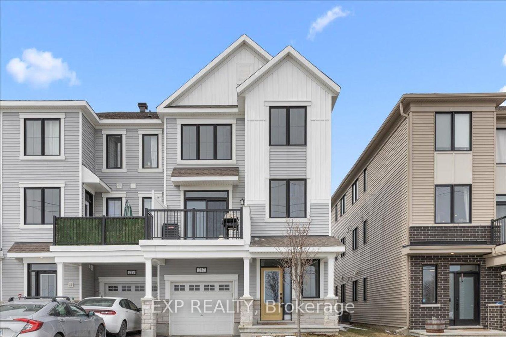 217 Hibernian Walk, Emerald Meadows/Trailwest, Kanata 2