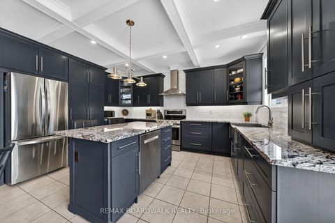 Photo 13 at 85 Woliston Crescent, Morgan's Grant/South March, Kanata