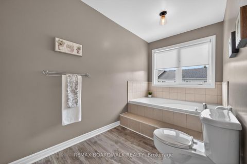 Photo 26 at 85 Woliston Crescent, Morgan's Grant/South March, Kanata