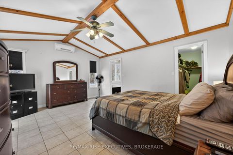 Photo 15 at 8 New Street, Rideau Lakes (Newboro) Twp, Rideau Lakes