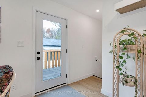 Photo 4 at 946 French Line Road, Lanark Highlands (Darling) Twp, Lanark Highlands