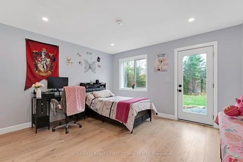 Photo 20 at 946 French Line Road, Lanark Highlands (Darling) Twp, Lanark Highlands