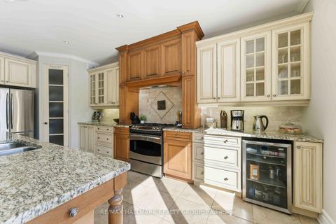 Photo 9 at 84 Chanonhouse Drive, Richmond, Stittsville