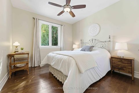 Photo 16 at 84 Chanonhouse Drive, Richmond, Stittsville