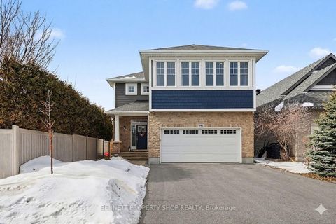 Photo 0 at 146 Tapadero Avenue, Emerald Meadows/Trailwest, Kanata