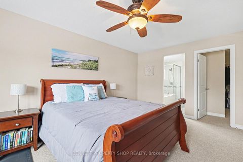 Photo 17 at 146 Tapadero Avenue, Emerald Meadows/Trailwest, Kanata