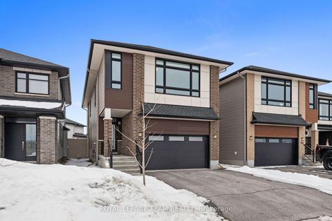 Photo 1 at 539 Honeylocust Avenue, Emerald Meadows/Trailwest, Kanata