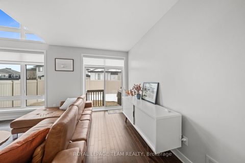 Photo 15 at 539 Honeylocust Avenue, Emerald Meadows/Trailwest, Kanata