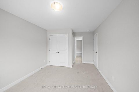 Photo 34 at 539 Honeylocust Avenue, Emerald Meadows/Trailwest, Kanata