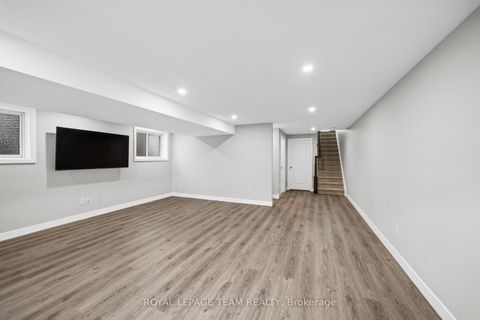 Photo 39 at 539 Honeylocust Avenue, Emerald Meadows/Trailwest, Kanata