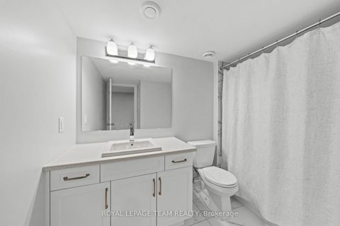 Photo 40 at 539 Honeylocust Avenue, Emerald Meadows/Trailwest, Kanata