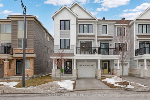 Photo 0 at 21 Caspian Row, Emerald Meadows/Trailwest, Kanata