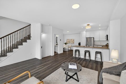 Photo 8 at 21 Caspian Row, Emerald Meadows/Trailwest, Kanata