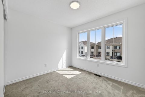 Photo 20 at 21 Caspian Row, Emerald Meadows/Trailwest, Kanata