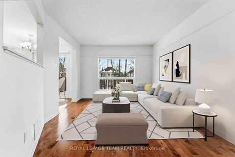 Photo 6 at 27 Highmont Court, Kanata Lakes/Heritage Hills, Kanata