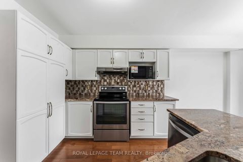 Photo 7 at 27 Highmont Court, Kanata Lakes/Heritage Hills, Kanata