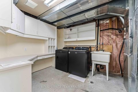 Photo 24 at 27 Highmont Court, Kanata Lakes/Heritage Hills, Kanata