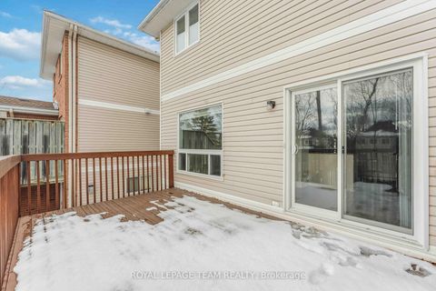 Photo 26 at 27 Highmont Court, Kanata Lakes/Heritage Hills, Kanata