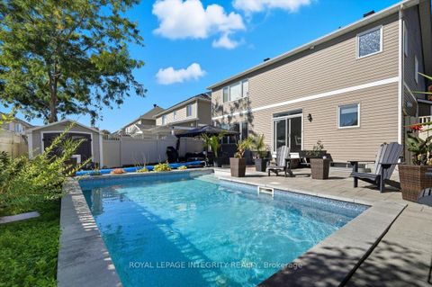 Photo 3 at 1110 Luesby Crescent, Fallingbrook/Gardenway South, Orleans