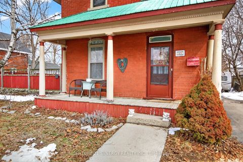 Photo 2 at 49 Queen Street N, Carleton Place