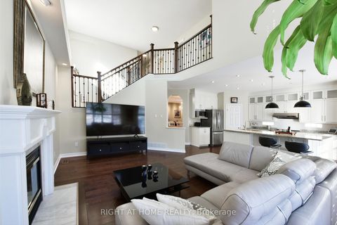 Photo 18 at 20 EVANSHEN Crescent, Kanata Lakes/Heritage Hills, Kanata