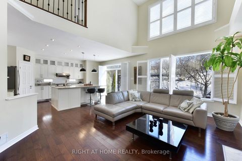 Photo 20 at 20 EVANSHEN Crescent, Kanata Lakes/Heritage Hills, Kanata