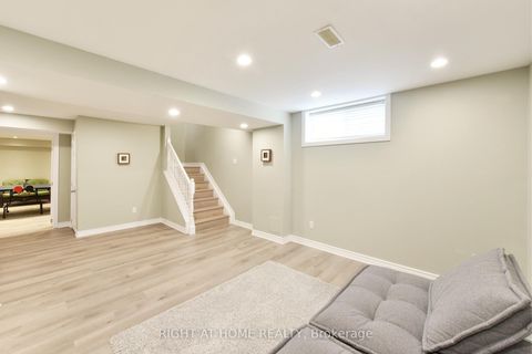 Photo 43 at 20 EVANSHEN Crescent, Kanata Lakes/Heritage Hills, Kanata