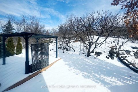 Photo 46 at 20 EVANSHEN Crescent, Kanata Lakes/Heritage Hills, Kanata