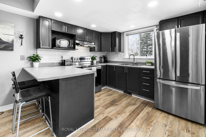 Photo 17 at 29 Grenadier Way, Nepean (Longfields), Ottawa