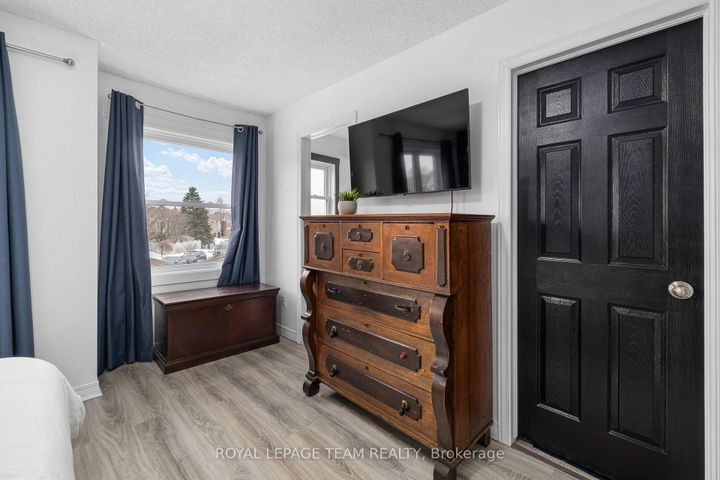 Photo 23 at 29 Grenadier Way, Nepean (Longfields), Ottawa