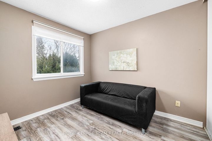 Photo 25 at 29 Grenadier Way, Nepean (Longfields), Ottawa