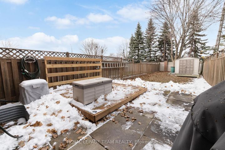 Photo 31 at 29 Grenadier Way, Nepean (Longfields), Ottawa