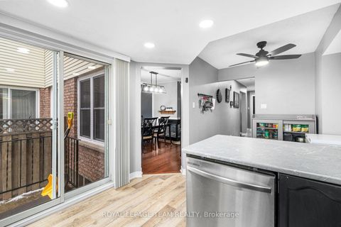 Photo 21 at 29 Grenadier Way, Nepean (Longfields), Ottawa