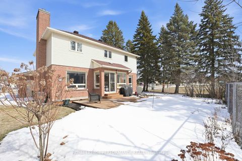 Photo 40 at 1682 Barrington Street, Chateauneuf, Orleans