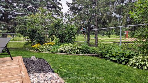Photo 47 at 1682 Barrington Street, Chateauneuf, Orleans
