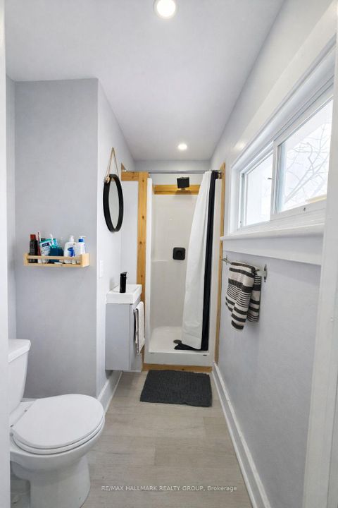 Photo 18 at 514 Bay Street, Ottawa Centre