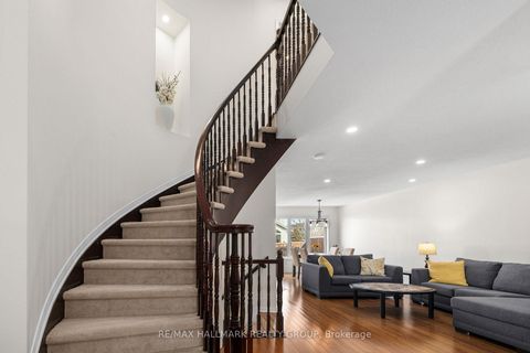 Photo 5 at 287 Monaco Place, Avalon East, Orleans