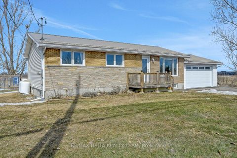 Photo 1 at 6591 Russell Road, Sarsfield/Bearbrook, Orleans