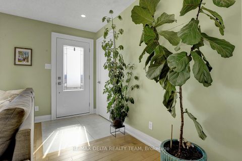 Photo 4 at 6591 Russell Road, Sarsfield/Bearbrook, Orleans